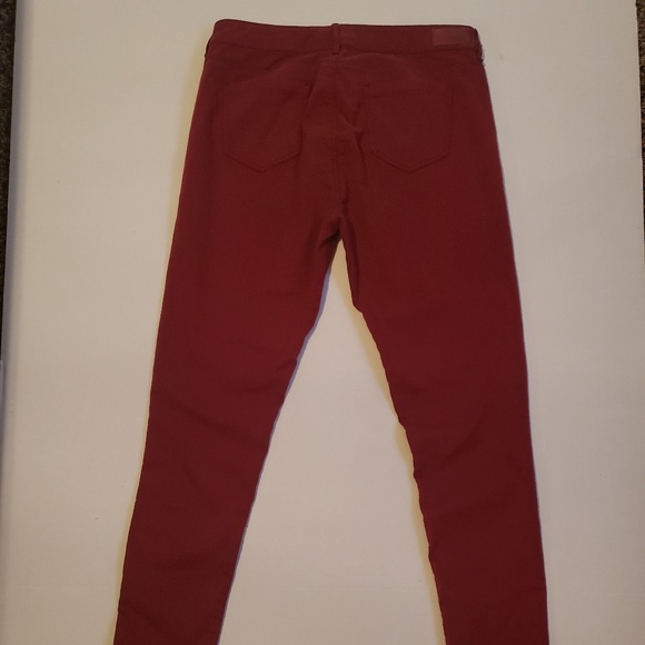 Women's Buffalo Jeans - Picture 3 of 3